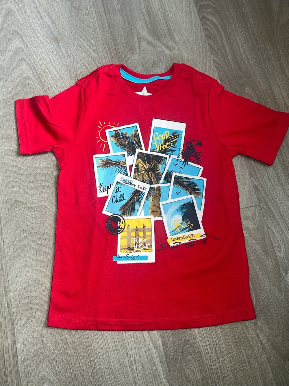 Garanimals Red Short Sleeve Tee with Tropical Photo Collage